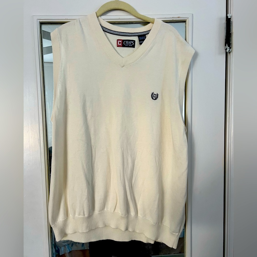 Chaps Vintage sweater vest